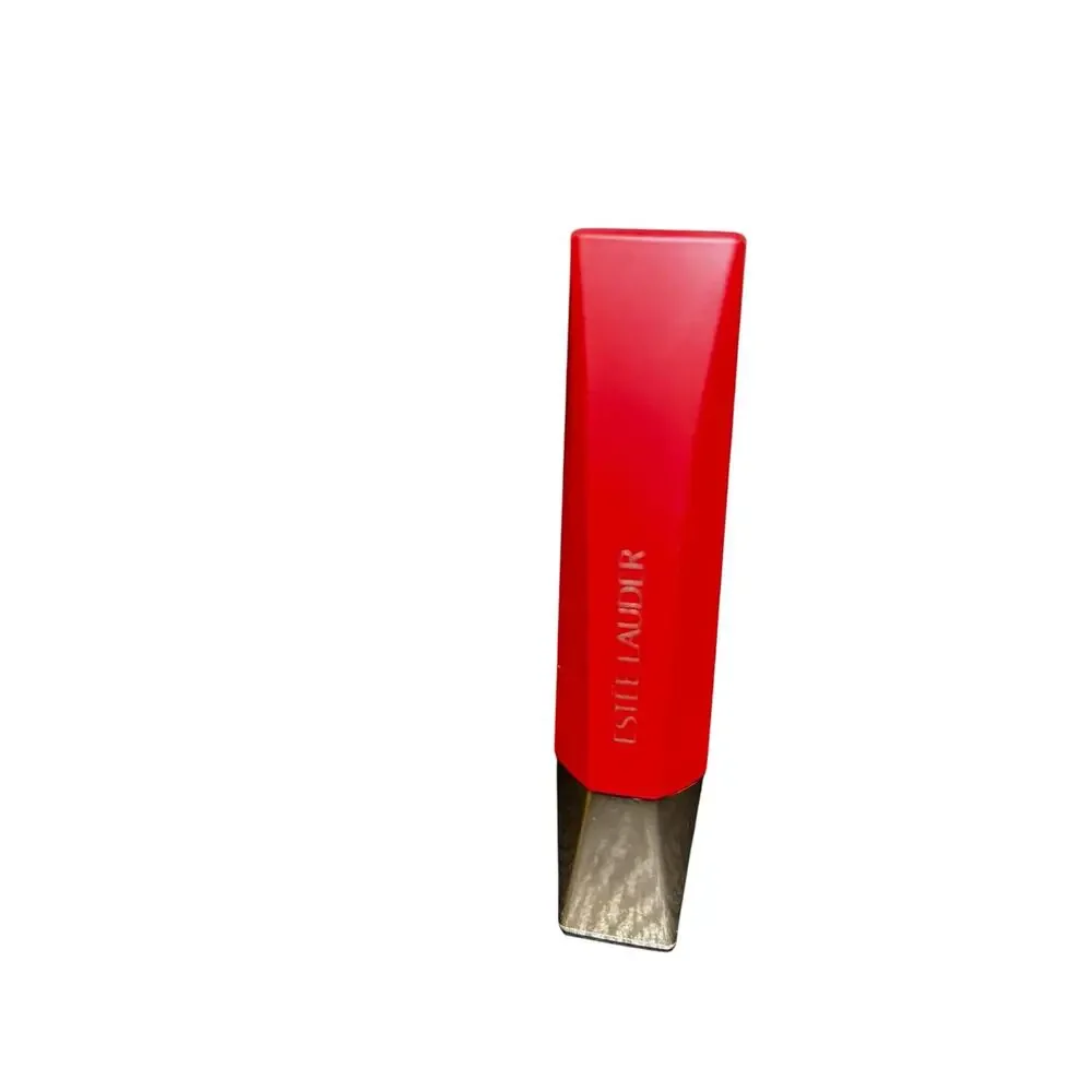 Estée Lauder Pure Color Whipped Matte Lip–Lightweight Velvet Matte–Shade 935